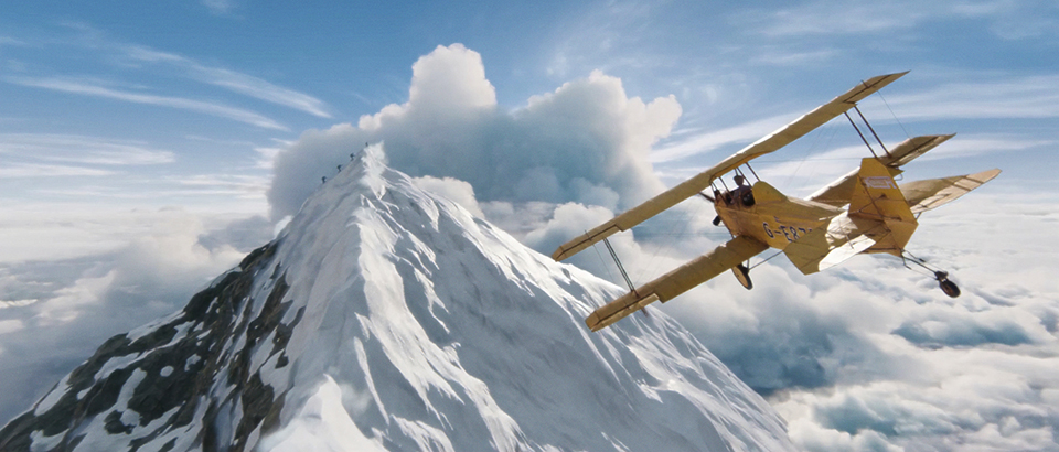 Airplane over Everest, Comcast Universal Sphere